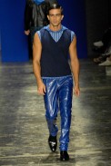 desfiles-marioqueiroz-saopauloinverno2008rtw-107