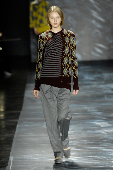 desfiles-mariabonita-saopauloinverno2008rtw-121