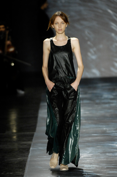 desfiles-mariabonita-saopauloinverno2008rtw-128