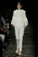desfiles-lorenzomerlino-saopauloinverno2008rtw-115