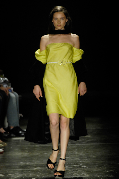 desfiles-lorenzomerlino-saopauloinverno2008rtw-127