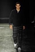 desfiles-lorenzomerlino-saopauloinverno2008rtw-137