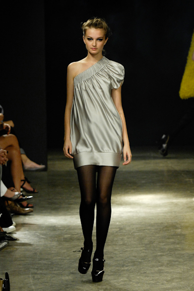 desfiles-iodice-saopauloinverno2008rtw-113