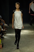 desfiles-iodice-saopauloinverno2008rtw-119