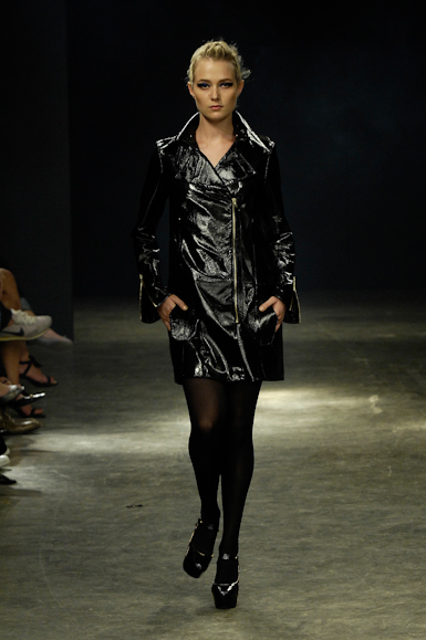 desfiles-iodice-saopauloinverno2008rtw-122