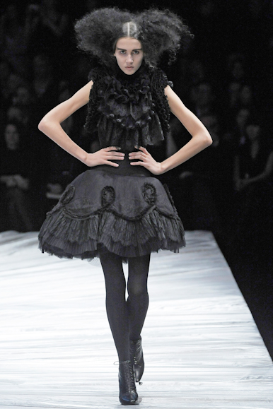 desfiles-amcqueen-paris-inverno2008rtw-104