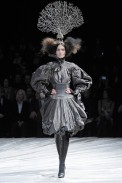 desfiles-amcqueen-paris-inverno2008rtw-109