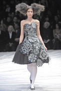 desfiles-amcqueen-paris-inverno2008rtw-119