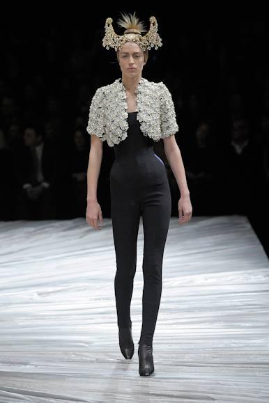 desfiles-amcqueen-paris-inverno2008rtw-127