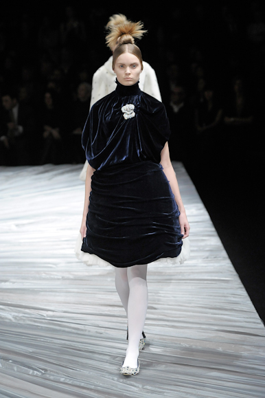 desfiles-amcqueen-paris-inverno2008rtw-129