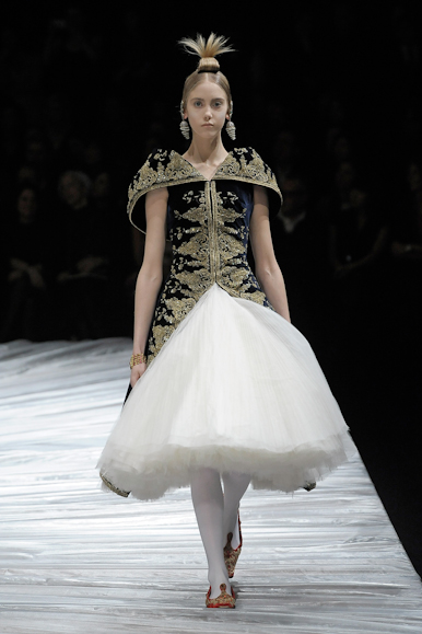 desfiles-amcqueen-paris-inverno2008rtw-132