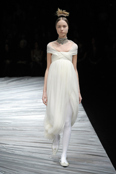 desfiles-amcqueen-paris-inverno2008rtw-136