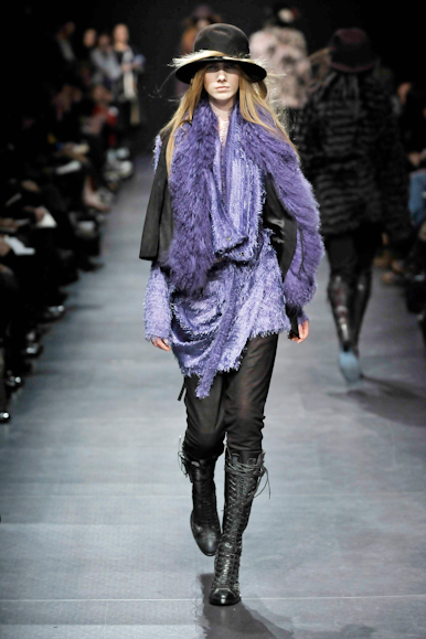 desfiles-anndemeulemeester-paris-inverno2008rtw-108