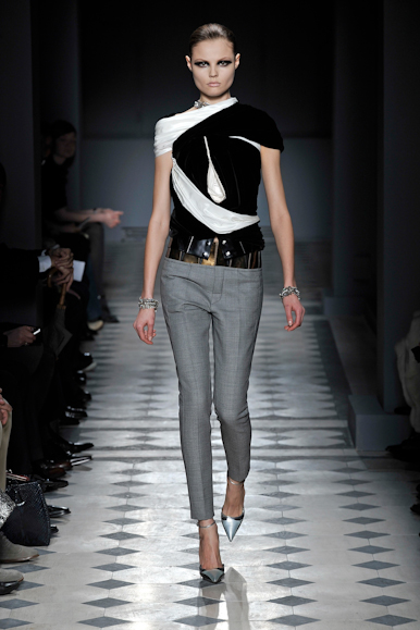 desfiles-balenciaga-paris-inverno2008rtw-126