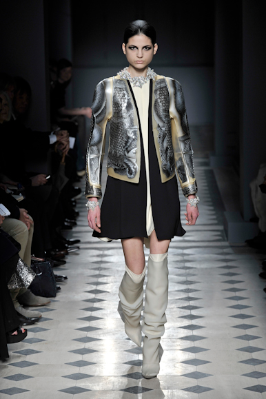 desfiles-balenciaga-paris-inverno2008rtw-127
