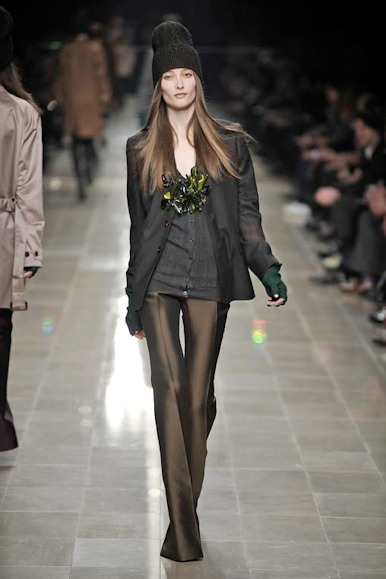 desfiles-burberryprosum-milao-inverno2008rtw-103