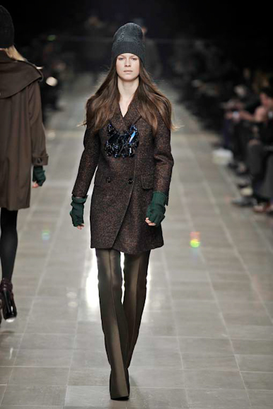 desfiles-burberryprosum-milao-inverno2008rtw-107