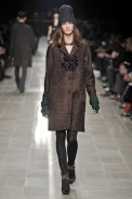 desfiles-burberryprosum-milao-inverno2008rtw-109