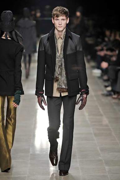 desfiles-burberryprosum-milao-inverno2008rtw-113