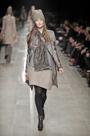 desfiles-burberryprosum-milao-inverno2008rtw-123