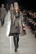 desfiles-burberryprosum-milao-inverno2008rtw-133