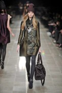 desfiles-burberryprosum-milao-inverno2008rtw-140