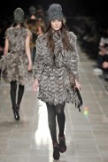 desfiles-burberryprosum-milao-inverno2008rtw-147