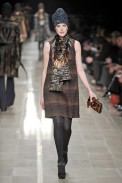 desfiles-burberryprosum-milao-inverno2008rtw-150