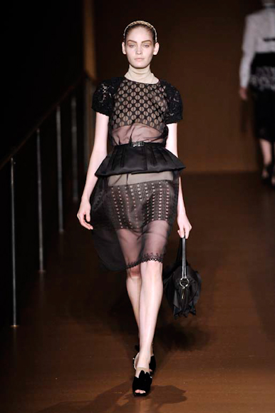 desfiles-prada-milao-inverno2008rtw-133