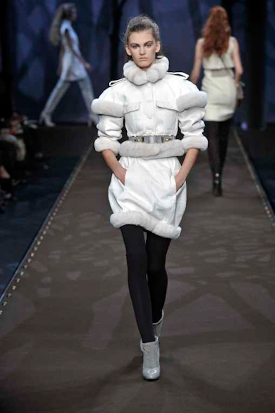 desfiles-fendi-milao-inverno2008rtw-105