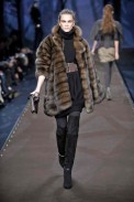 desfiles-fendi-milao-inverno2008rtw-119