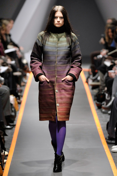 desfiles-bassobrooke-londresinverno2008rtw-119