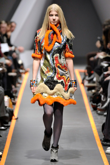 desfiles-bassobrooke-londresinverno2008rtw-125