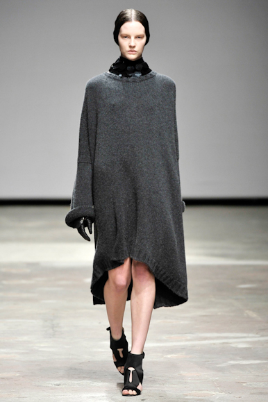 desfiles-ckane-londresinverno2008rtw-100