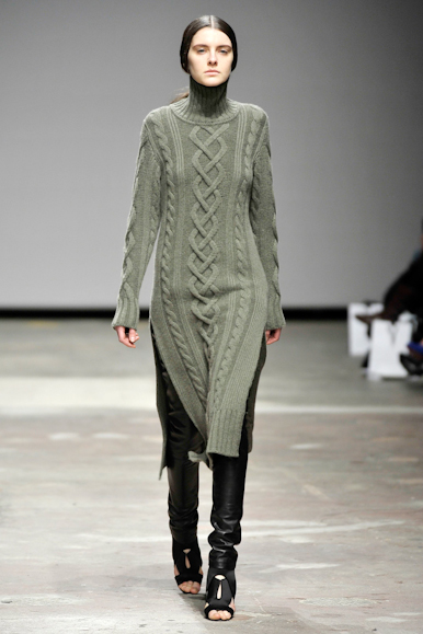desfiles-ckane-londresinverno2008rtw-101