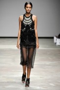 desfiles-ckane-londresinverno2008rtw-113