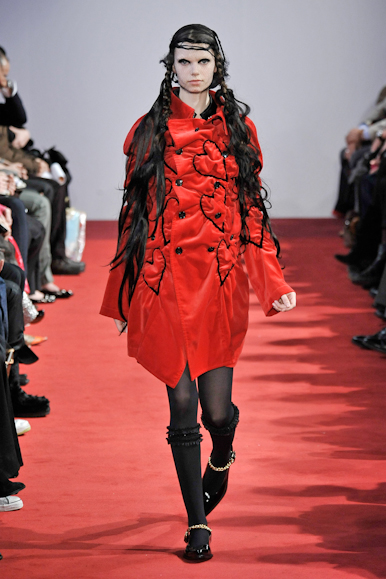 desfiles-commedesgarcons-parisinverno2008rtw-109