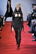 desfiles-commedesgarcons-parisinverno2008rtw-120