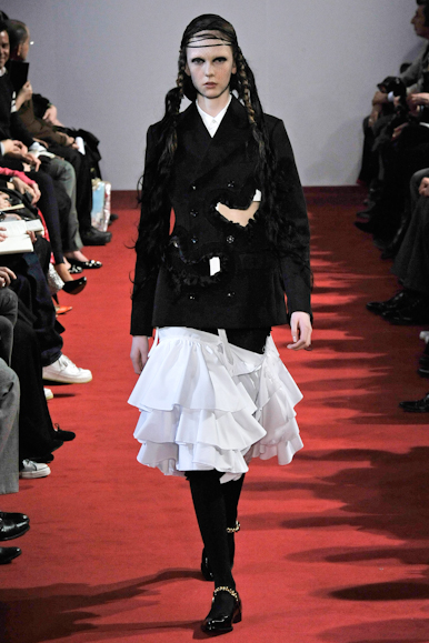 desfiles-commedesgarcons-parisinverno2008rtw-126