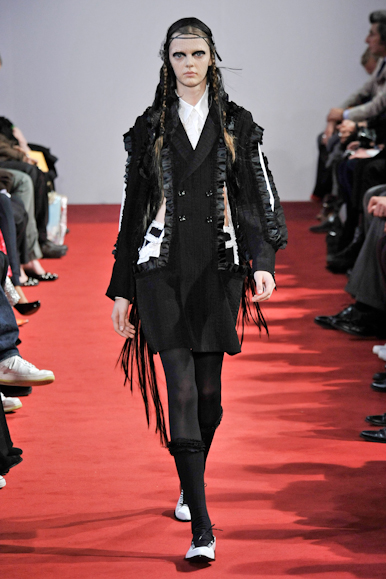 desfiles-commedesgarcons-parisinverno2008rtw-134