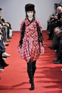 desfiles-commedesgarcons-parisinverno2008rtw-137