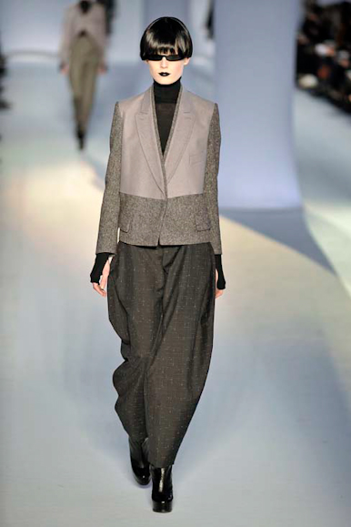 desfiles-ysl-parisinverno2008rtw-102