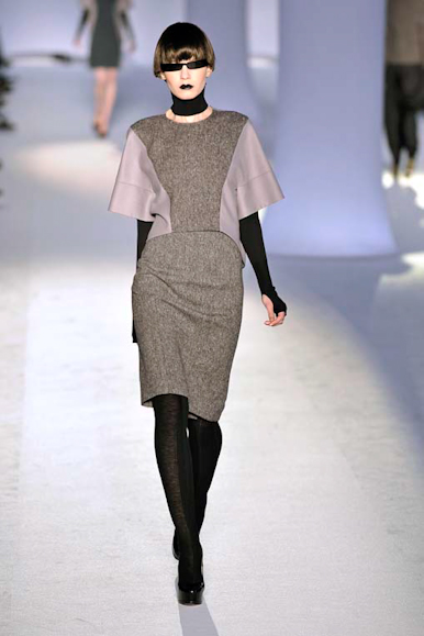 desfiles-ysl-parisinverno2008rtw-104