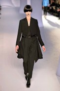 desfiles-ysl-parisinverno2008rtw-137