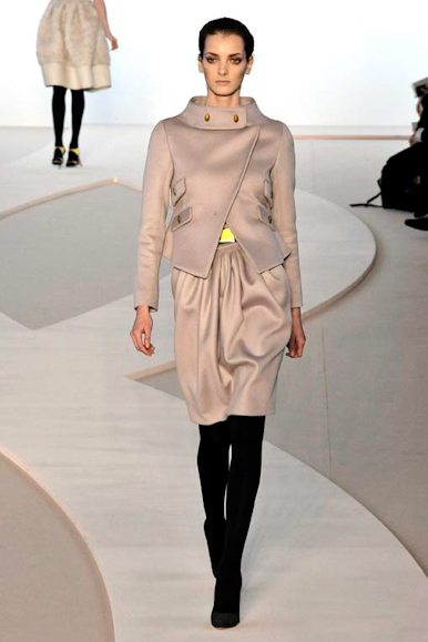 desfiles-valentino-parisinverno2008rtw-100
