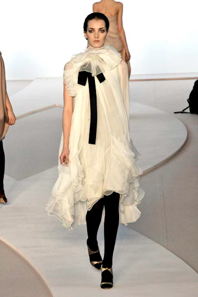 desfiles-valentino-parisinverno2008rtw-133