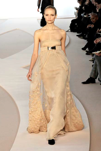 desfiles-valentino-parisinverno2008rtw-138
