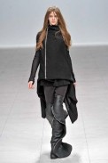 desfiles-rickowens-parisinverno2008rtw-100