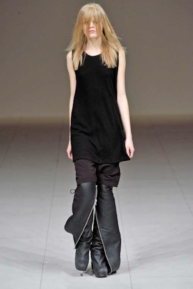 desfiles-rickowens-parisinverno2008rtw-102
