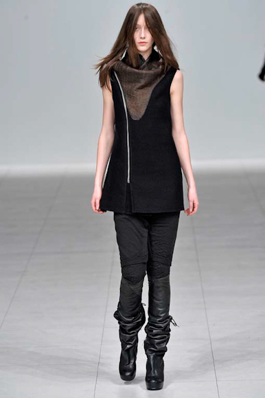 desfiles-rickowens-parisinverno2008rtw-105
